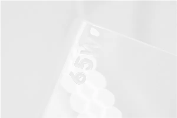 联想小新Pro 14 2021充电器上市:支持USB PD快速 小巧方便携带