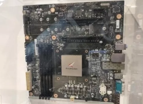 华为一款型号D920S10鲲鹏台式机主板曝光