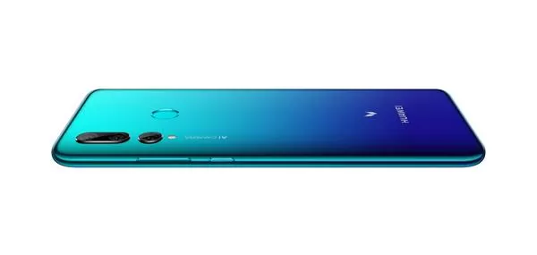 全新麦芒8极光蓝开卖:6GB+128GB版售价1899元