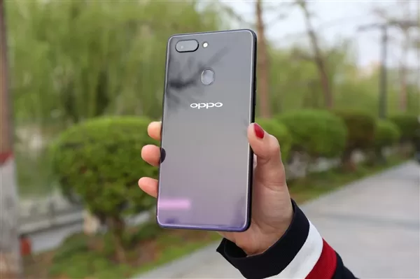 OPPO R15正式开启升级ColorOS 5.2.1正式版