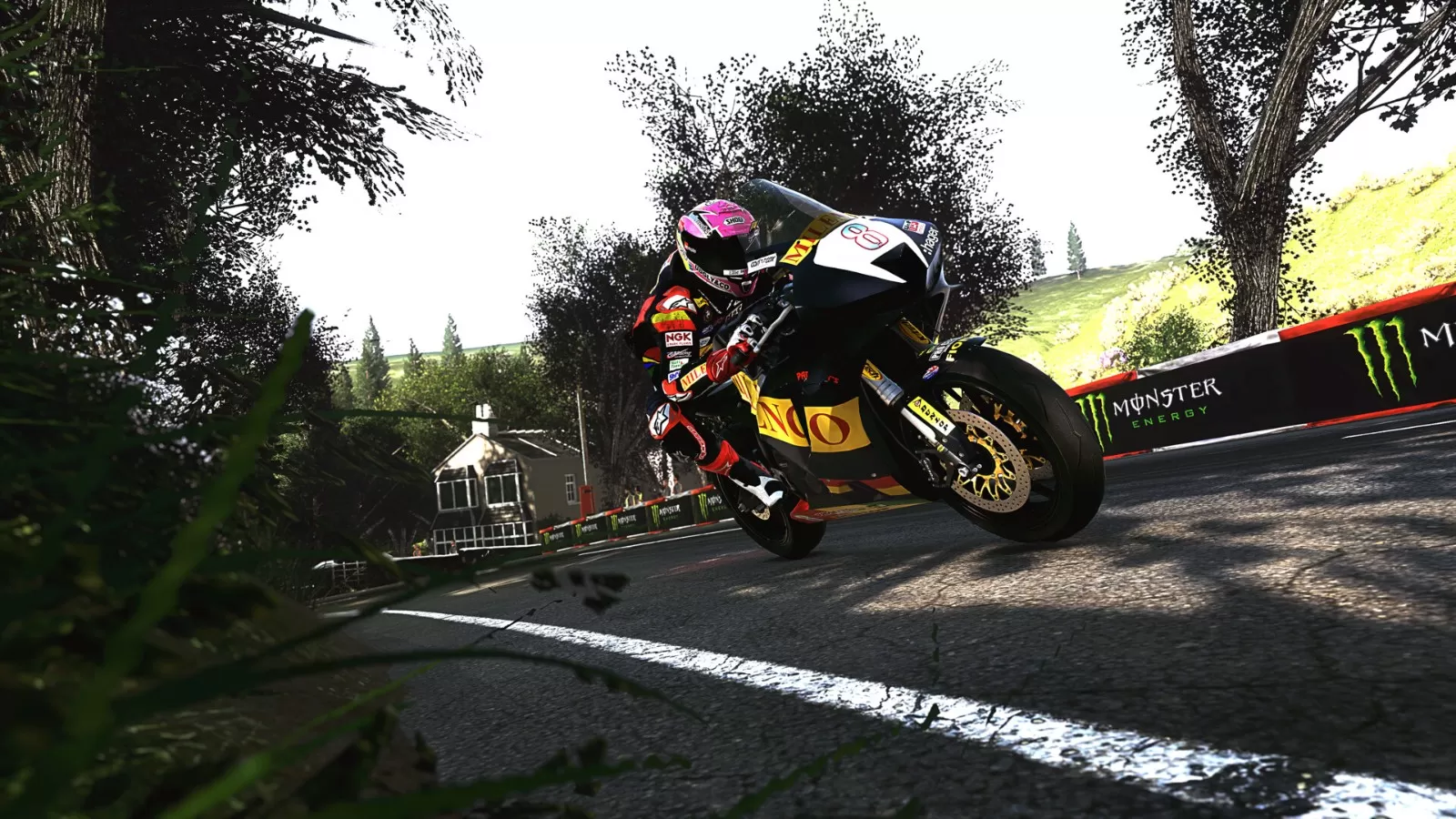 《曼岛TT:边缘竞速3》已上线Steam