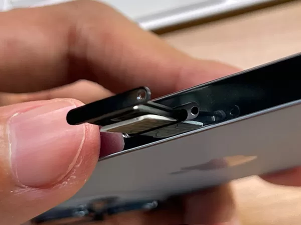 iphone13pro怎么装双卡?iphone13pro装双卡方法