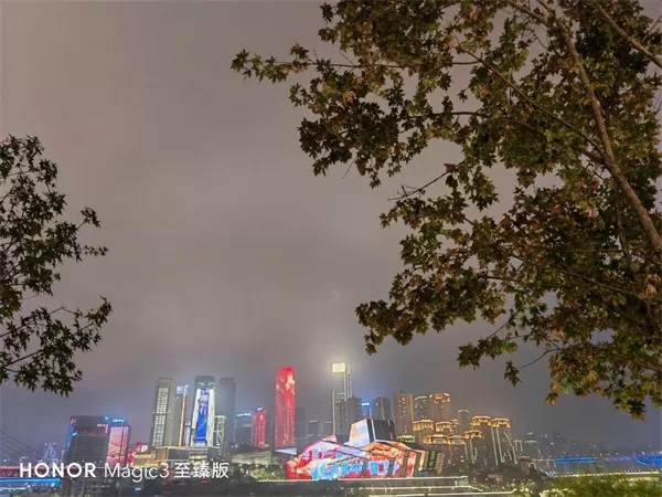 荣耀magic3至臻版主摄拍照效果怎么样?荣耀magic3至臻版主摄拍照测评