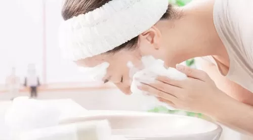 平时用什么温度的水洗脸,对皮肤比较好?支付宝蚂蚁庄园5月28日答案