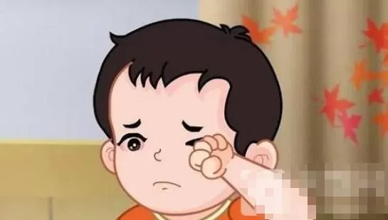 揉压眼睛时,有时眼前会出现光斑或奇怪的图案,这是因为