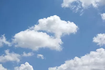 Photoshop将天空P蓝的详细操作步骤