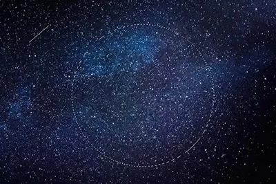 Photoshop制作出旋转星空的具体操作方法