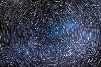 Photoshop制作出旋转星空的具体操作方法