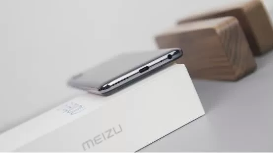 魅族note9中将字体调大的具体操作方法