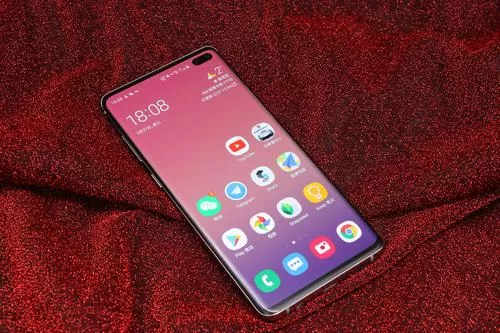 三星s10+中将单手模式打开的具体操作法