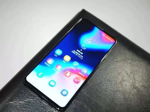 三星a8s中将主屏页面删掉的操作步骤介绍