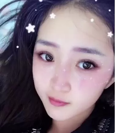 抖音拍摄出星空妆的操作流程
