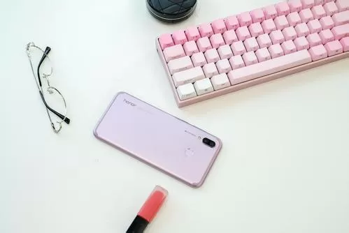 荣耀play设置屏幕分辨率的具体操作