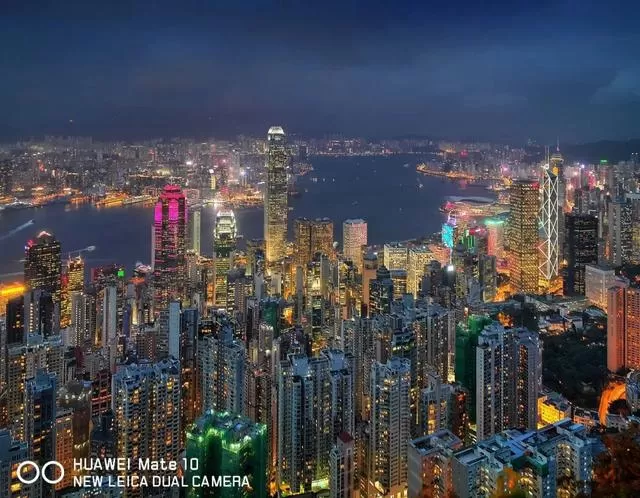 华为Mate10 Pro手机拍照的详细操作步骤