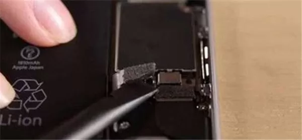 iphone7更换电池的操作过程