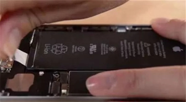 iphone7更换电池的操作过程