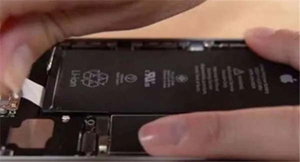 iphone7更换电池的操作过程