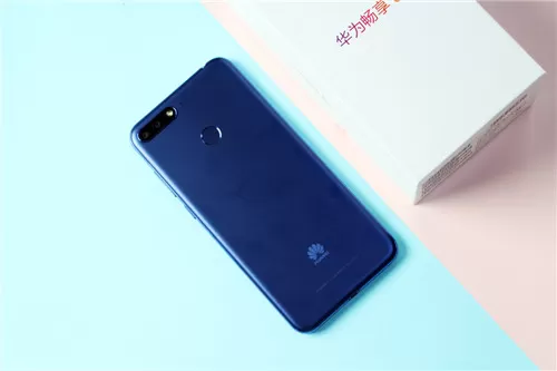 华为畅享8e中添加指纹解锁的流程解锁