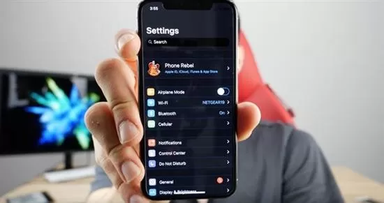 iPhoneX打开黑暗模式的操作步骤