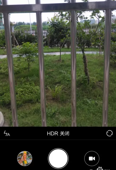 小米手机中使用拍照声控快门的操作方法