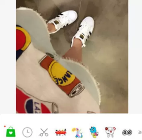 使用LINE Camera抠图的详细操作步骤