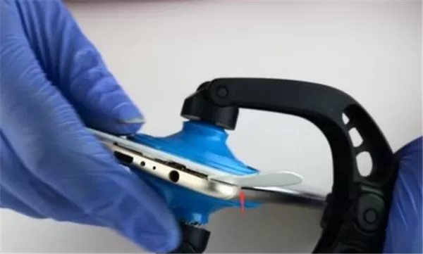 oppo手机更换电池的具体操作流程