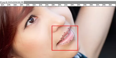 利用photoshop制作出靓丽唇彩的详细方法