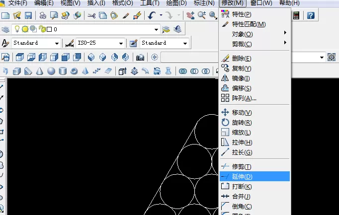 教大家使用cad画出三角形中15个相切圆的图