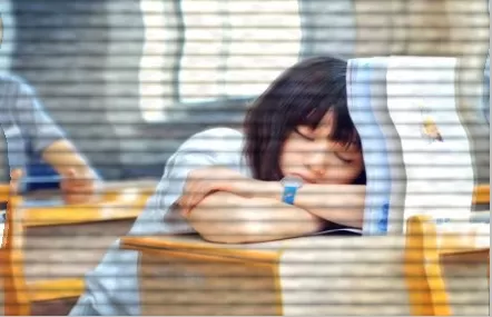 利用photoshop制作出电视线效果的操作步骤