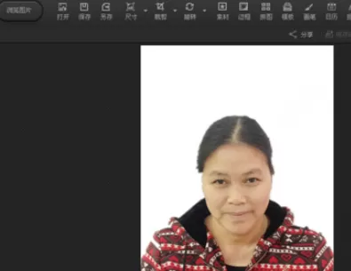 使用光影魔术手制作出电子版证件照的详细操作步骤