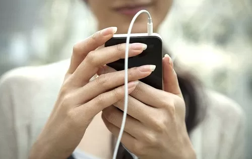 利用电脑把音乐下载到手机上的详细教程