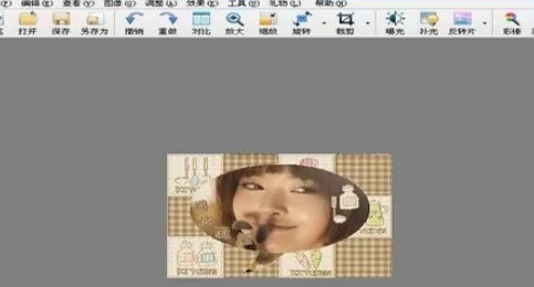 使用光影魔术手制造出大头贴的详细操作方法