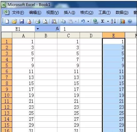 如何在excel2003中使用填充柄?excel2003使用填充柄的方法