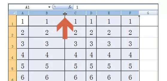 excel2007如何平均分布各行各列?