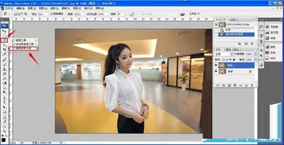 怎么在photoshop中虚化人物背景 ?photoshop虚化人物背景的方法