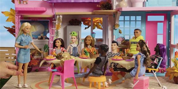 好玩的芭比娃娃游戏